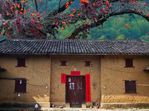 待上浓妆好戏开场